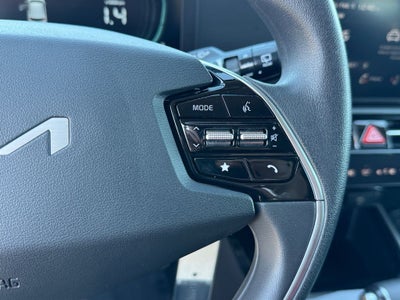 2024 Kia Niro LX