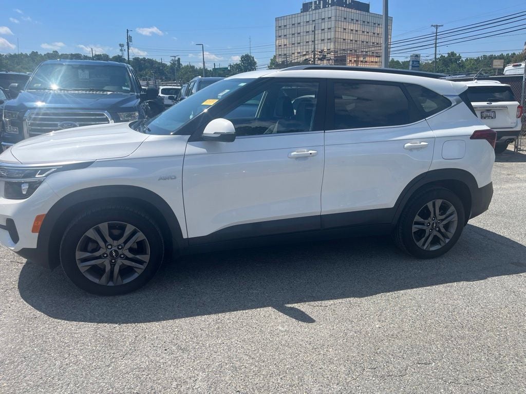 2023 Kia Seltos S