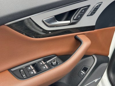 2019 Audi Q7 45 Premium Plus quattro