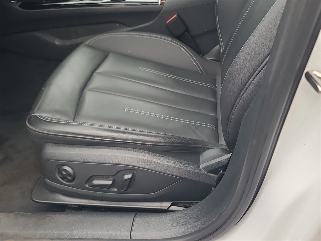 2022 Audi A4 40 Premium quattro