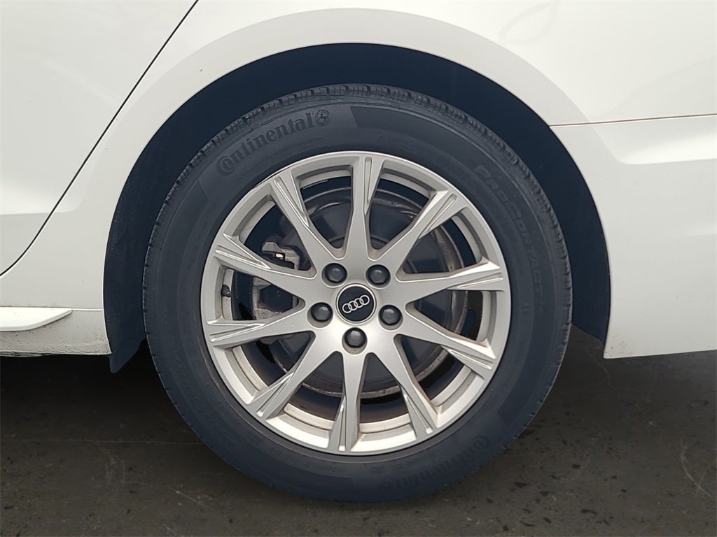 2022 Audi A4 40 Premium quattro