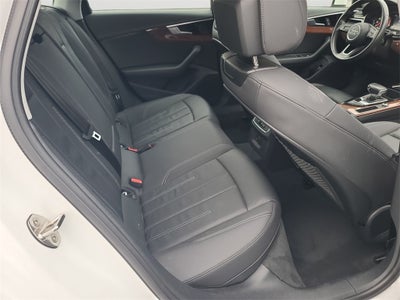 2022 Audi A4 40 Premium quattro