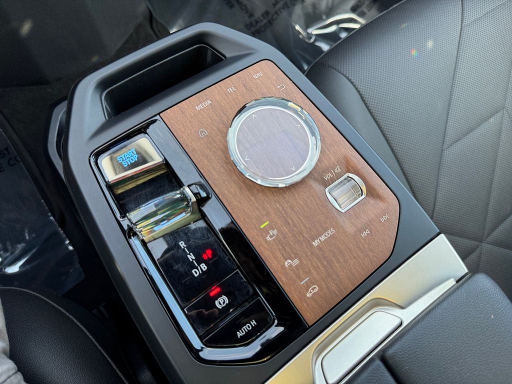2023 BMW iX xDrive50