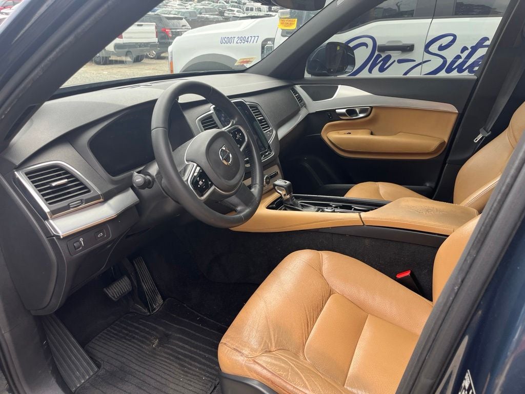 2018 Volvo XC90 T5 Momentum