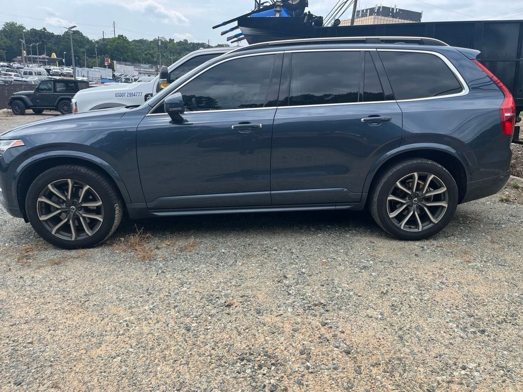 2018 Volvo XC90 T5 Momentum